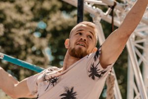 Jonathan Jung vertritt mit Artur Schreiber die Ninjaszene bei der OCR100 Europameisterschaft